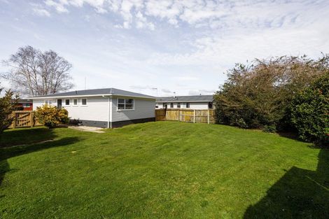 Photo of property in 8 Susan Place, Deanwell, Hamilton, 3206