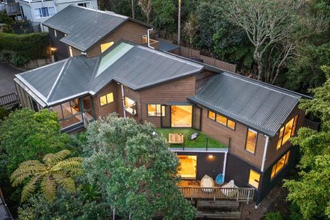 Photo of property in 24a Seaview Avenue, Northcote, Auckland, 0627