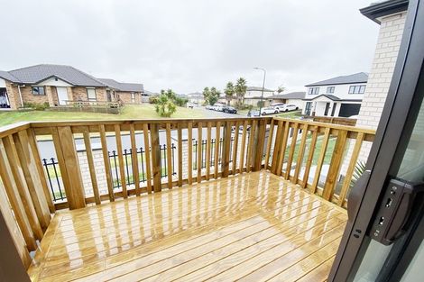 Photo of property in 11 Lavey Road, Flat Bush, Auckland, 2019