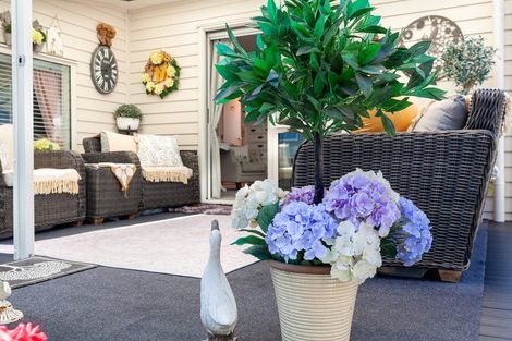 Photo of property in 11 Kamahi Crescent, Papamoa Beach, Papamoa, 3118