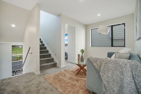 Photo of property in 2 Laquinta Place, Flat Bush, Auckland, 2019
