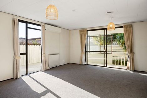 Photo of property in 1a Heath Street, St Andrews, Hamilton, 3200