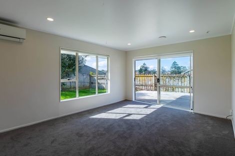Photo of property in 100e Parrs Cross Road, Henderson, Auckland, 0612