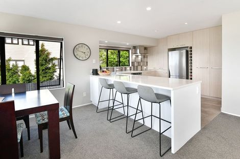 Photo of property in 1a Beach Road, Manly, Whangaparaoa, 0930