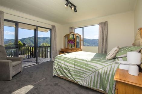 Photo of property in 4 Finlay Grove, Waikawa, Picton, 7220