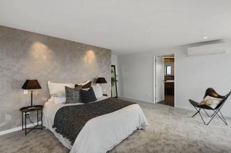 Photo of property in 15 Woodlau Rise, Huntsbury, Christchurch, 8022