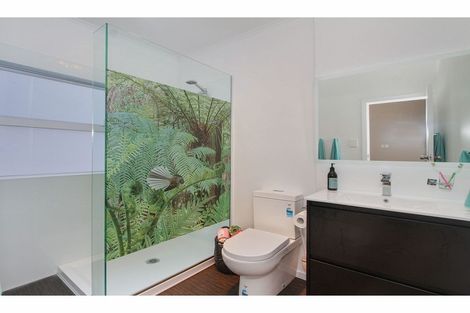Photo of property in 103 Royal Road, Massey, Auckland, 0614