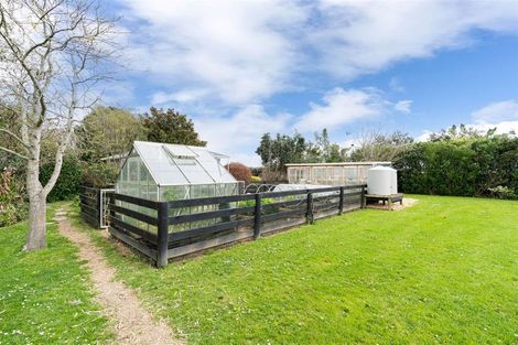 Photo of property in 51 Laward Road, Shannon, Palmerston North, 4474