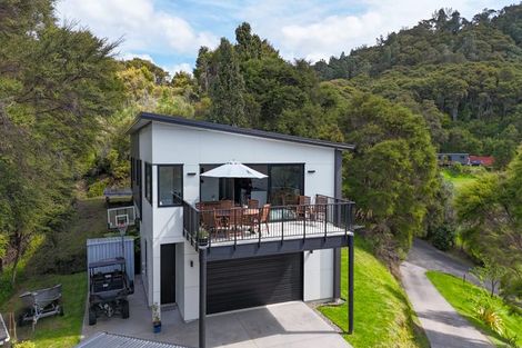 Photo of property in 3 Kereru Lane, Matata, 3194