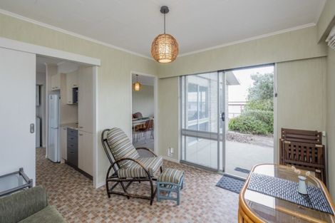 Photo of property in 41 Manuka Street, Otaki Beach, Otaki, 5512