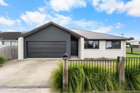 Photo of property in 104 Thornton Road, Cambridge, 3434