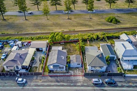 Photo of property in 130 Te Awa Avenue, Te Awa, Napier, 4110