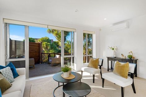 Photo of property in 5b Puka Street, Onehunga, Auckland, 1061