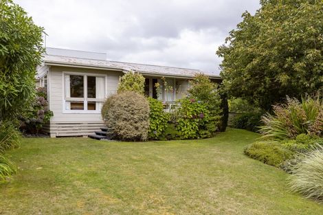 Photo of property in 16 Crowther Terrace, Waipahihi, Taupo, 3330