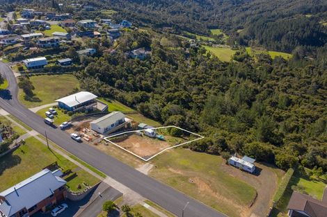 Photo of property in 116 Centennial Drive, Whitianga, 3510