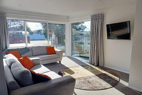 Photo of property in 11 Kendal Avenue, Burnside, Christchurch, 8053