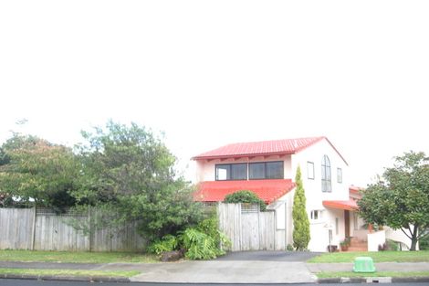 Photo of property in 31 Haseler Crescent, Howick, Auckland, 2014