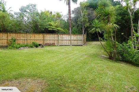 Photo of property in 3a Park Rise, Campbells Bay, Auckland, 0630