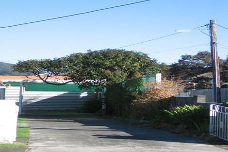 Photo of property in 16 Derwent Lee Grove, Epuni, Lower Hutt, 5011