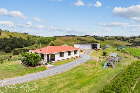 Photo of property in 178 Heatley Road, Whakapirau, Maungaturoto, 0583