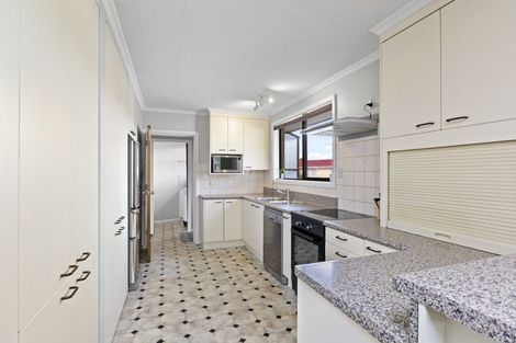 Photo of property in 47 Skerten Avenue, Hornby, Christchurch, 8042