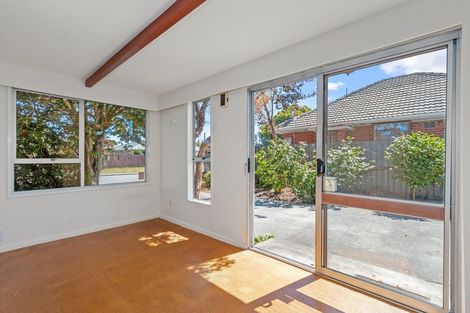 Photo of property in 58 Worthy Street, Ilam, Christchurch, 8041