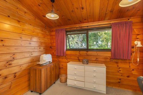 Photo of property in 26 Wakefield Road, Levin, 5571