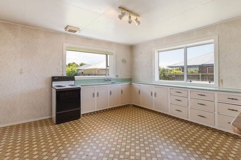 Photo of property in 92 Bridge Street, New Brighton, Christchurch, 8061