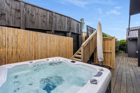 Photo of property in 5 Brendan Close, Omokoroa, 3114