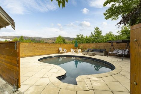 Photo of property in 67 Hall Road, Bannockburn, Cromwell, 9384