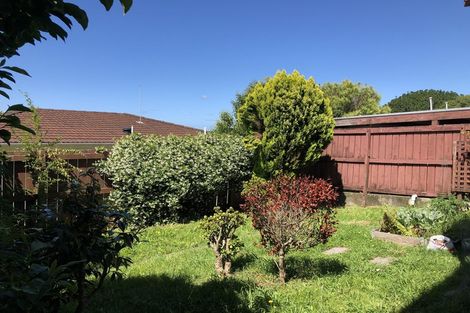 Photo of property in 1/3 Quebec Road, Milford, Auckland, 0620