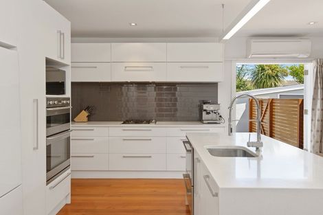 Photo of property in 166 Southampton Street, Sydenham, Christchurch, 8023