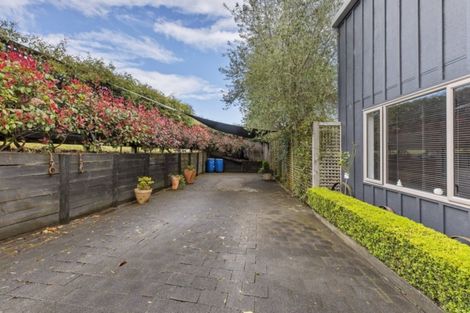 Photo of property in 6 Portland Street, Welcome Bay, Tauranga, 3112