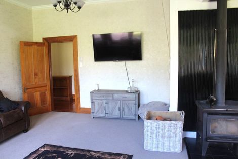 Photo of property in 11 Waihi Falls Road, Waione, Dannevirke, 4971