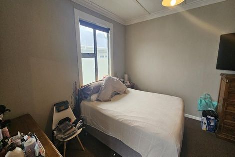 Photo of property in 69 Pendarves Street, New Plymouth, 4310