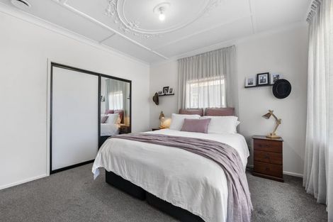 Photo of property in 3 Pukaka Street, Strandon, New Plymouth, 4312