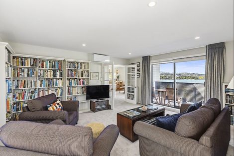 Photo of property in 33a Treasure Grove, Hataitai, Wellington, 6021