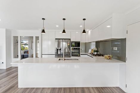 Photo of property in 8 Belcoo Crescent, East Tamaki, Auckland, 2013