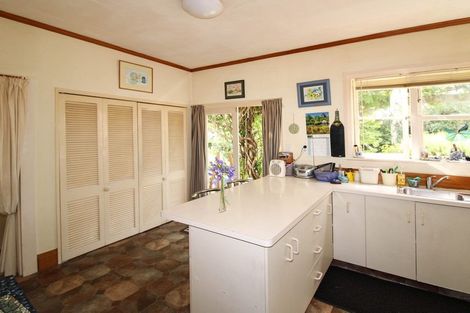 Photo of property in 87 Park Road, Carterton, 5713