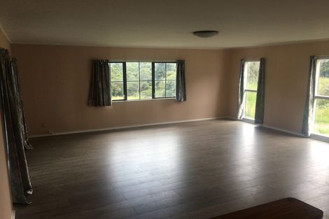 Photo of property in 695 State Highway 16, Kumeu, 0891