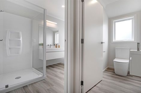 Photo of property in 32 Costello Drive, Ngatea, 3503