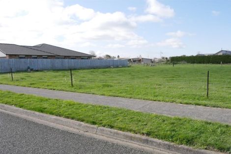 Photo of property in 1 Reremoana Close, Hawera, 4610