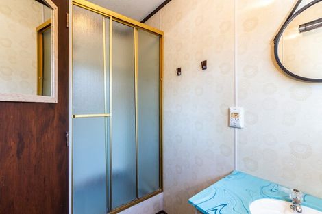 Photo of property in 15 Susan Lane, Kinloch, Taupo, 3377