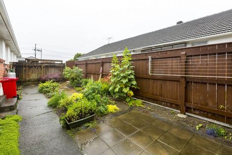 Photo of property in 2/37 Tararua Street, Trentham, Upper Hutt, 5018