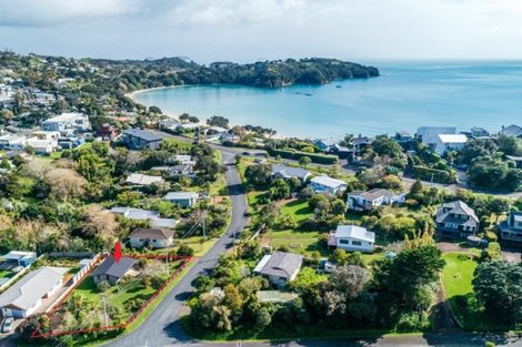 Photo of property in 13 Puriri Road, Oneroa, Waiheke Island, 1081