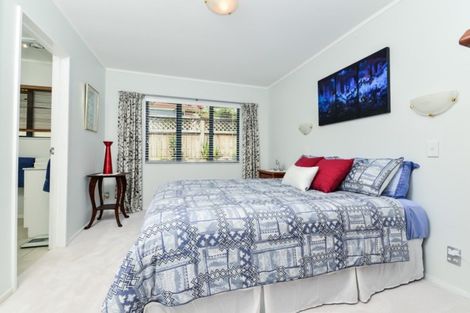 Photo of property in 27 Greenfield Drive, Western Heights, Hamilton, 3200