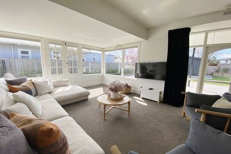 Photo of property in 58 Mayfield Avenue, Mairehau, Christchurch, 8013