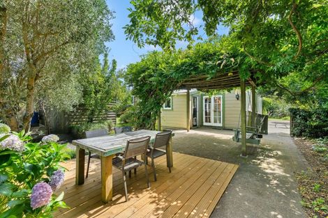 Photo of property in 24 Papawai Road, Greytown, 5712