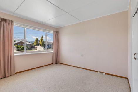 Photo of property in 35 George Street, Levin, 5510