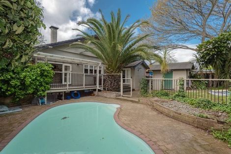 Photo of property in 13 Te Aroha Street, Hamilton East, Hamilton, 3216